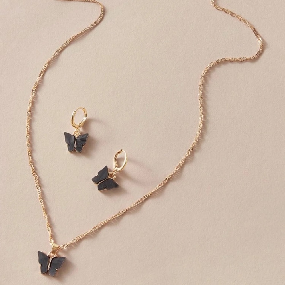 Black butterfly earrings & necklace set
